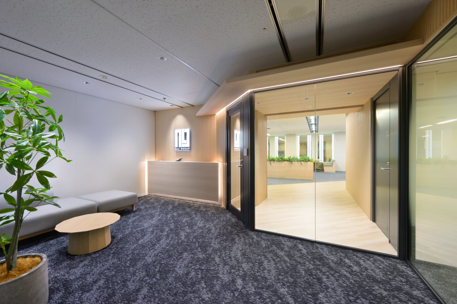 works282_株式会社エーエルジェイ　東京本社