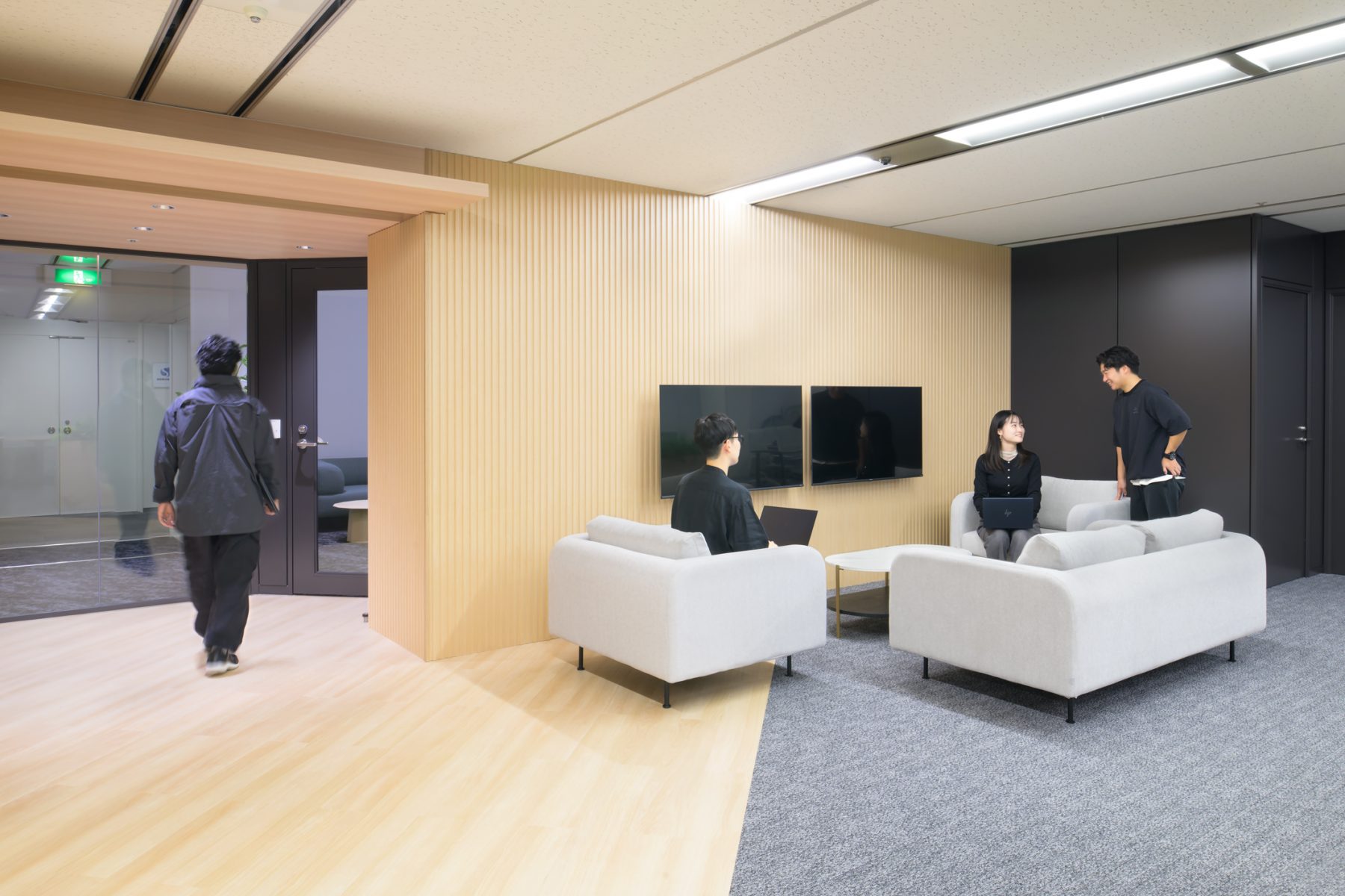 works282_株式会社エーエルジェイ　東京本社