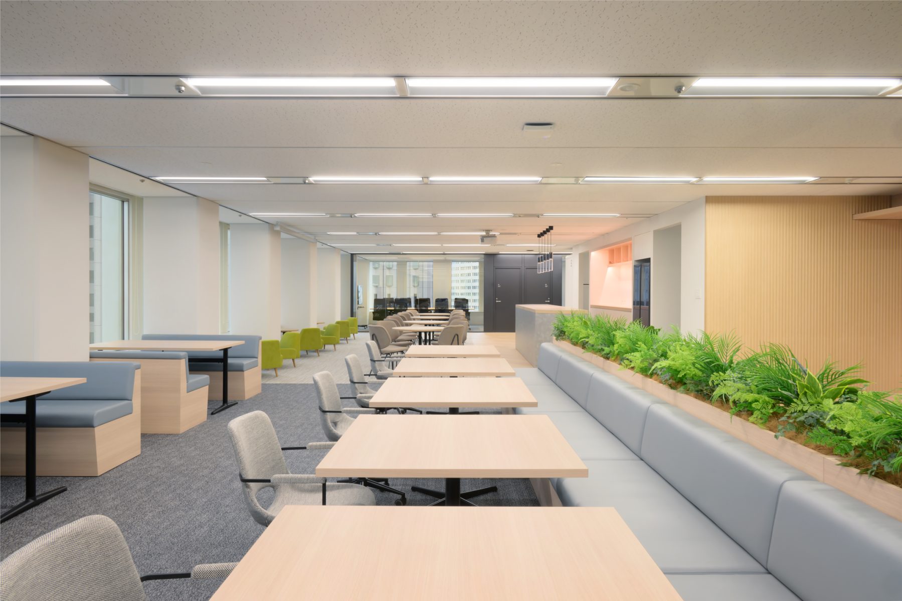 works282_株式会社エーエルジェイ　東京本社