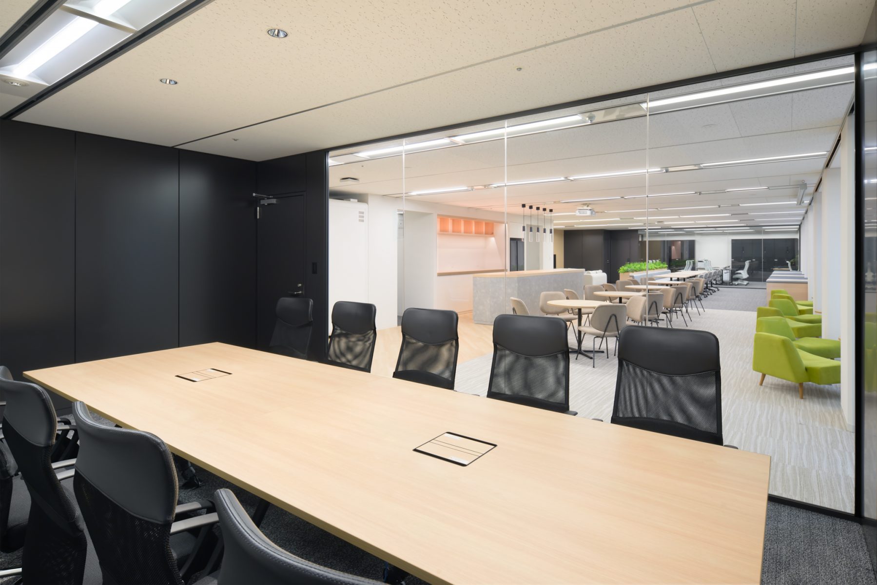 works282_株式会社エーエルジェイ　東京本社