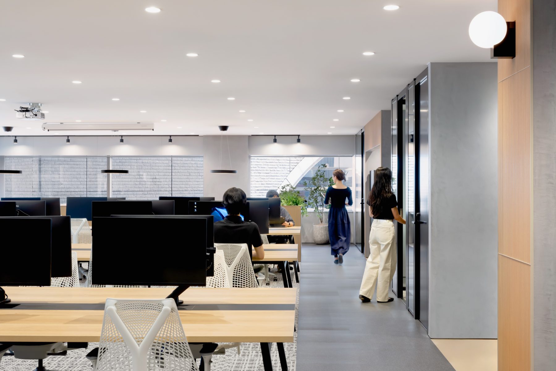 works301_株式会社リクルートスタッフィング 新宿オフィス